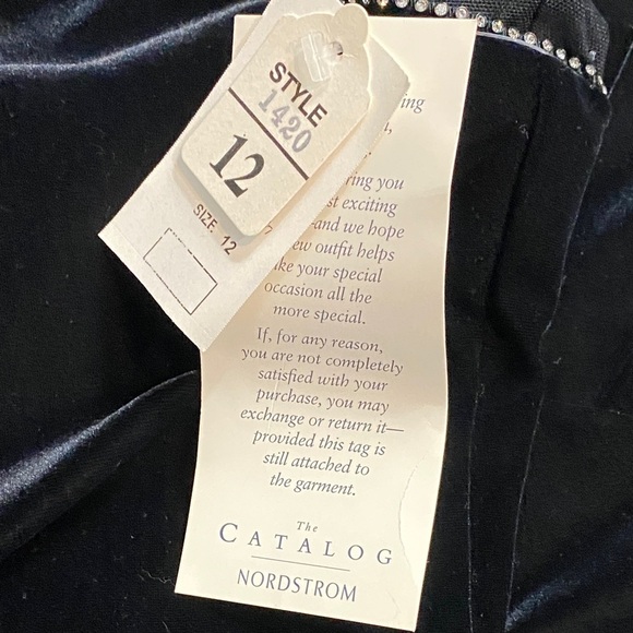 🆕 VNTG 90’s Night Way from Nordstroms Black Velvet Long Sleeve Dress - Picture 6 of 9
